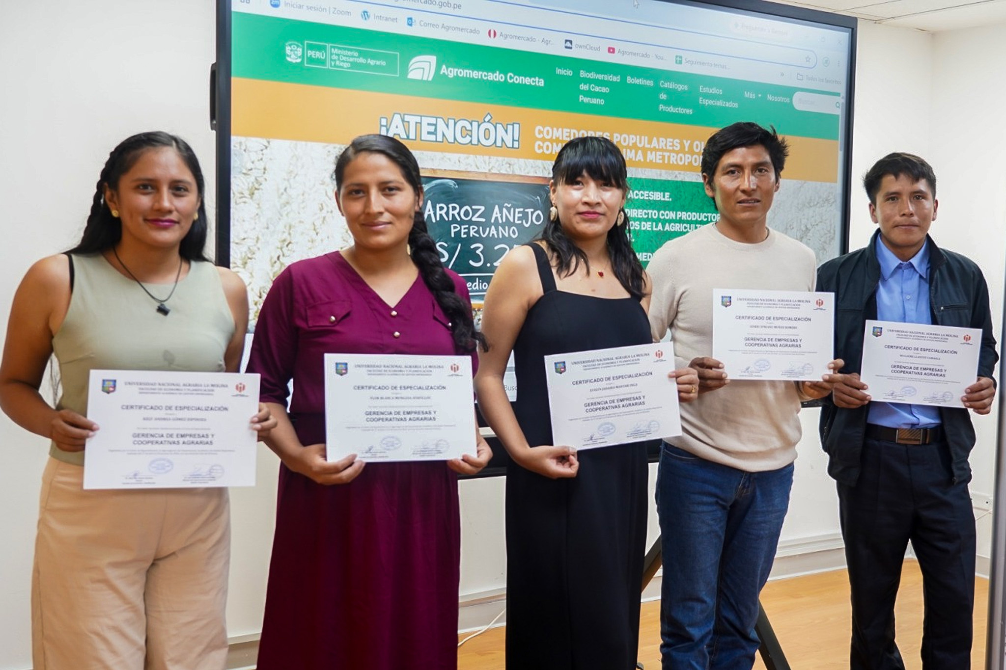 Midagri capacita a jóvenes de 70 organizaciones agrarias